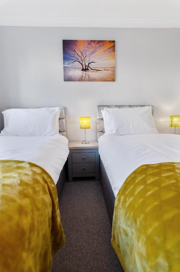 4Br Townhouse Wbalcony Free Parking Fast Wi-Fi Villa NWI Eksteriør billede