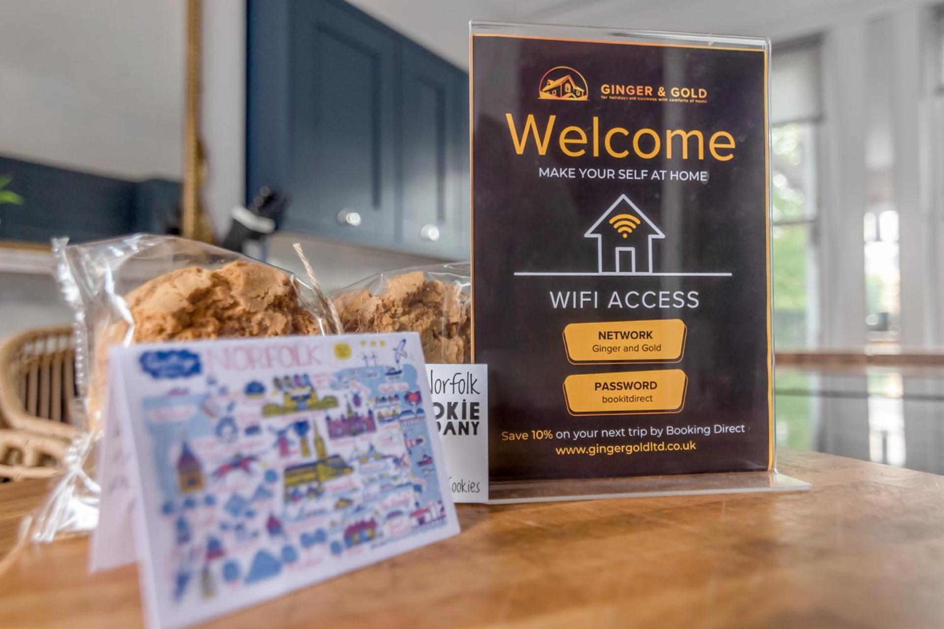 4Br Townhouse Wbalcony Free Parking Fast Wi-Fi Villa NWI Eksteriør billede